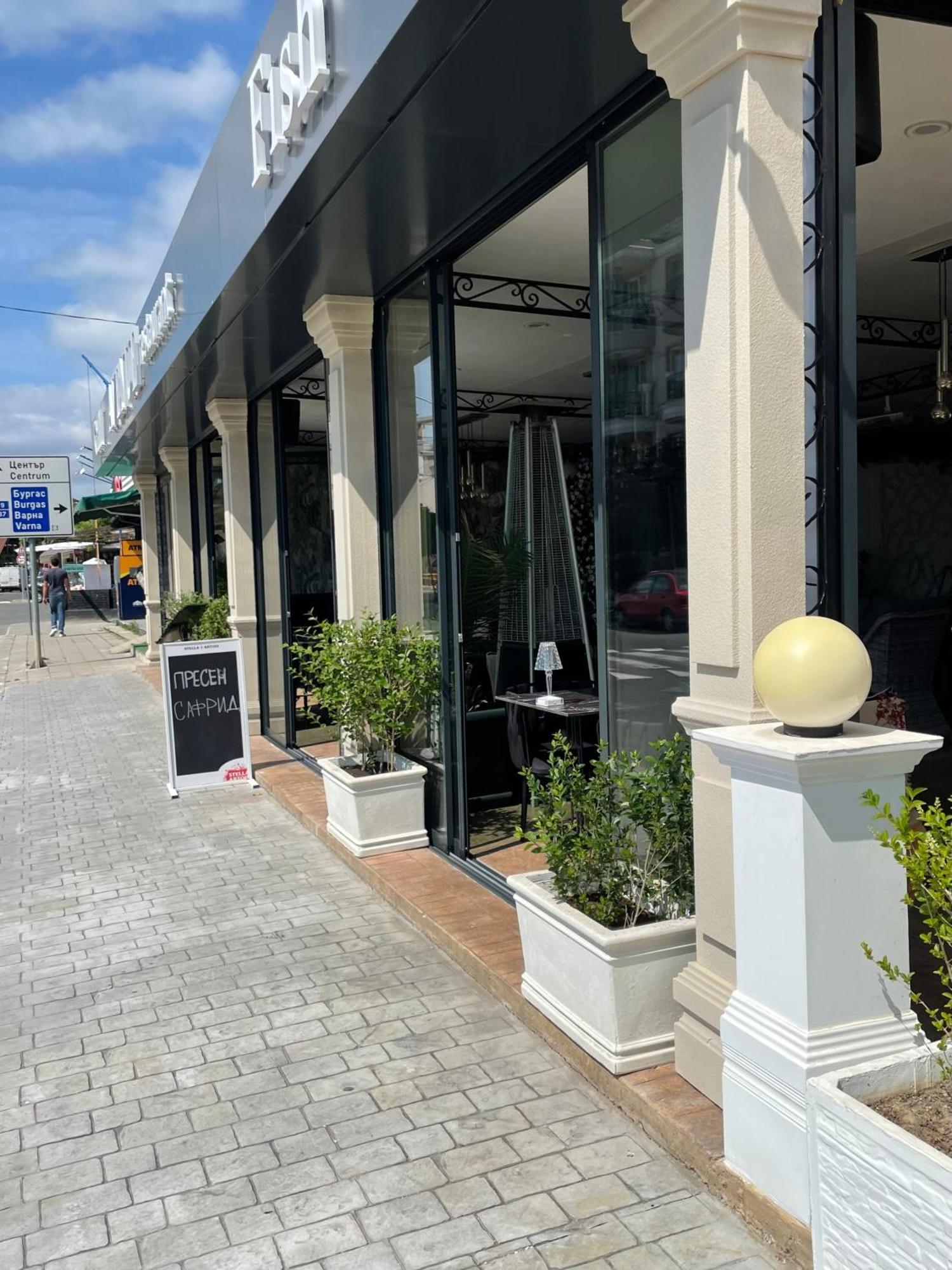 Hotel Avenue Ravda Bagian luar foto